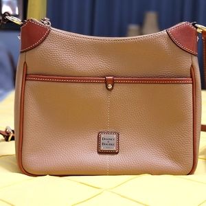 Dooney and Bourke crossbody sac crossbody